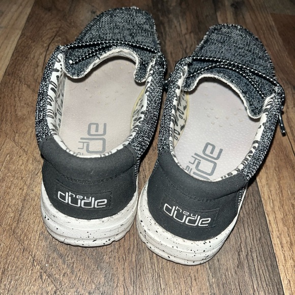 Hey Dude Shoes - Picture 2 of 6